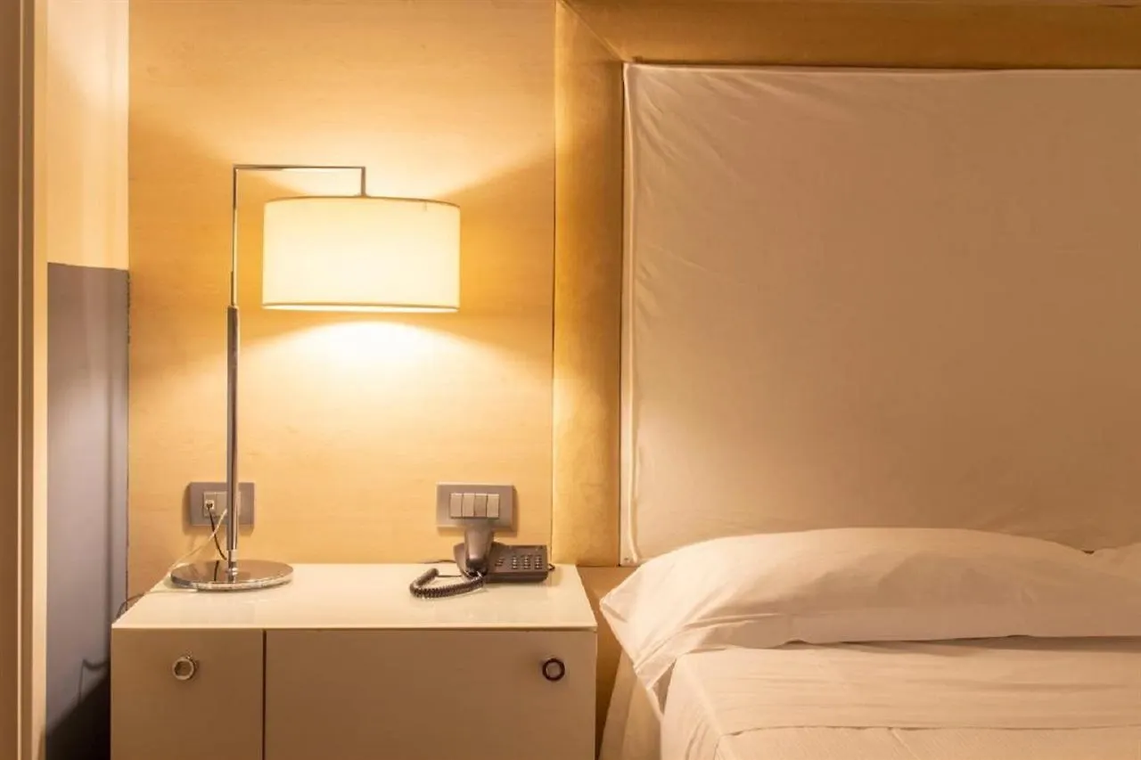 Smy Bologna Centrale Hotel